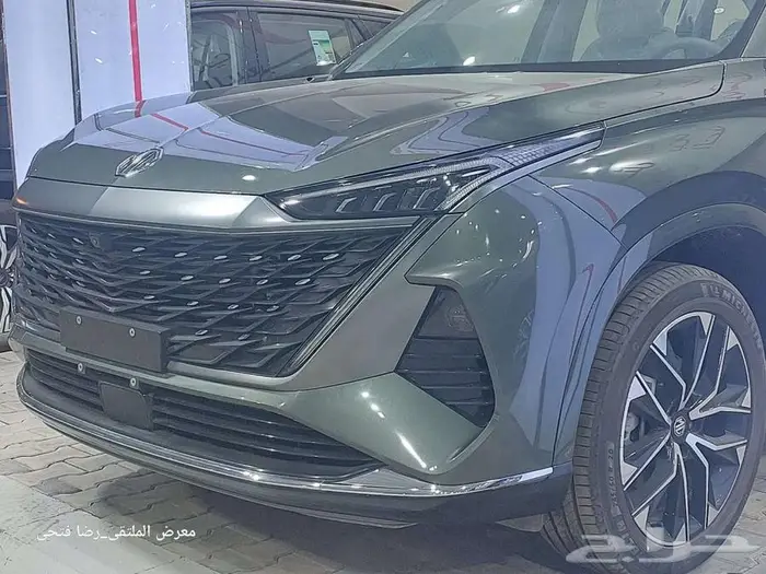 ام جي ار اكس 9 _سيارة 7 ركاب _ عروض خاصة_2025 6