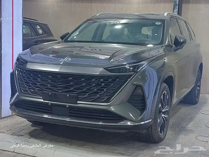 ام جي ار اكس 9 _سيارة 7 ركاب _ عروض خاصة_2025 1