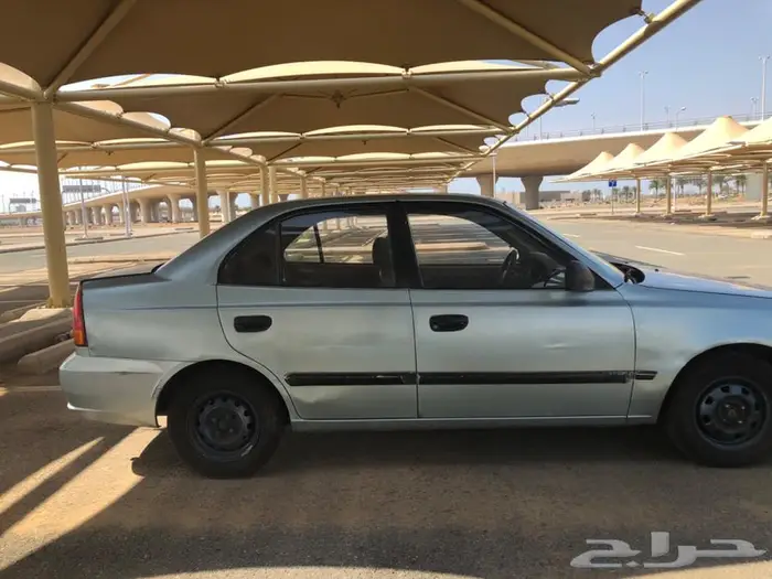 للبيع هونداي اكسنت بحاله طيبه 14