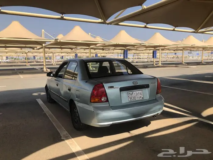 للبيع هونداي اكسنت بحاله طيبه 13