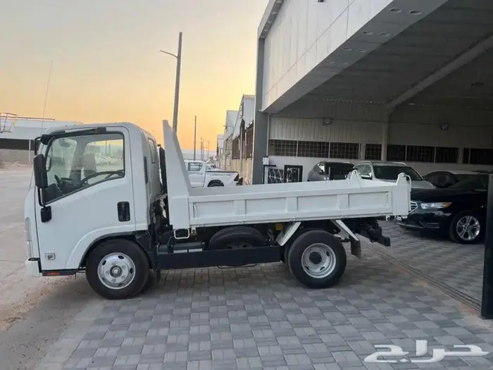 ايسوزو قلاب 3 طن جديد 2025 عرض تقسيط او كاش 9