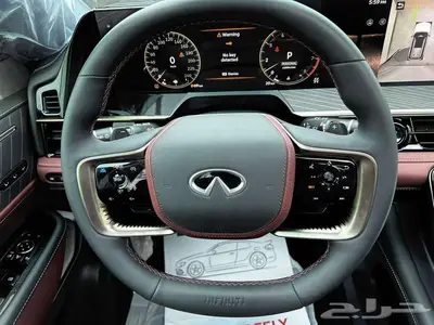انفينتي QX80 اوتو جراف 2025 قيادة تجمع بين القوة والفخامة index
