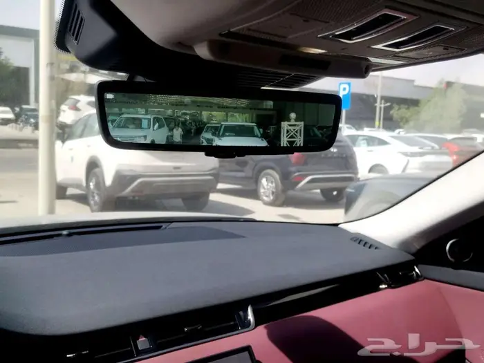 رنج روفر ايفوك SE P250 L موديل 2025 (جديد) 28