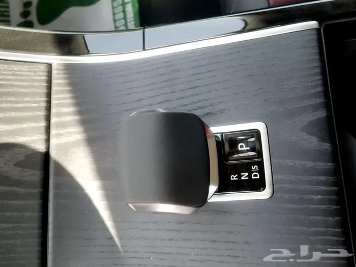 رنج روفر ايفوك SE P250 L موديل 2025 (جديد) 21