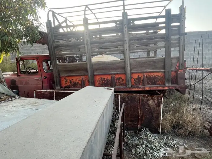 للبيع كامل ولا قطع 0