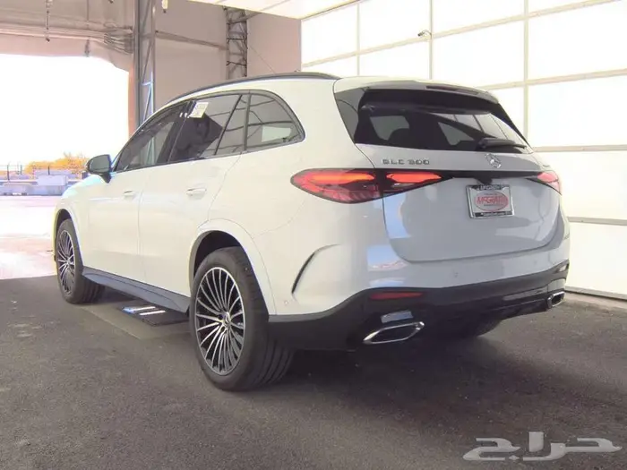 Mercedes GLC 300 - 2025 - 17.600KM 4