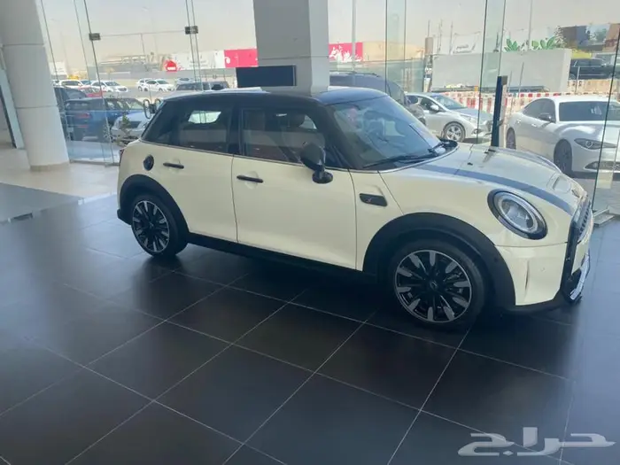 ميني كوبر اس 2022 1