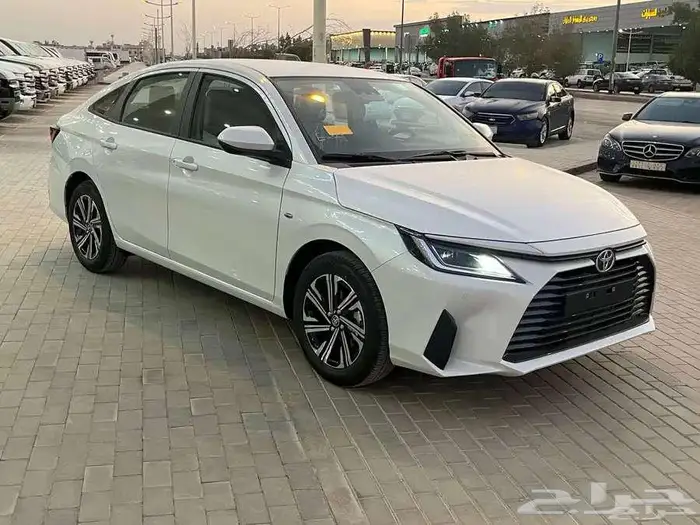 تويوتا يارس 1.3 Y بلس 2026 0