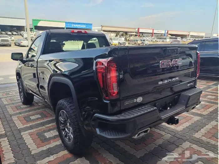 جي ام سي سييرا 2025 AT4 ضمان سعودي 9