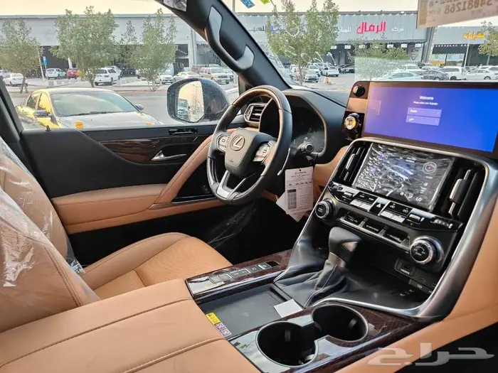لكزس LX 600 BB فل كامل 2025 سعودي بطاقة جمركية 5