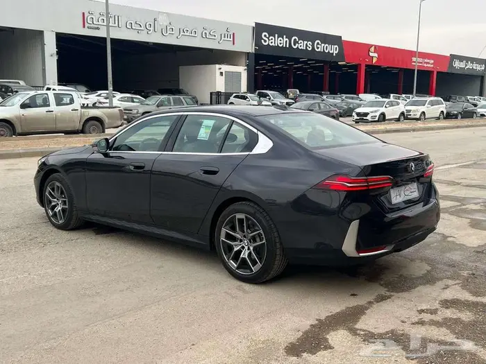 BMW 520i 2025 استلام فوري سعر مميز 22