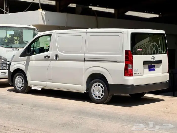 توبوتا هايس 2026 بضاعة ديزل (سقف عالي- سقف واطي) 4