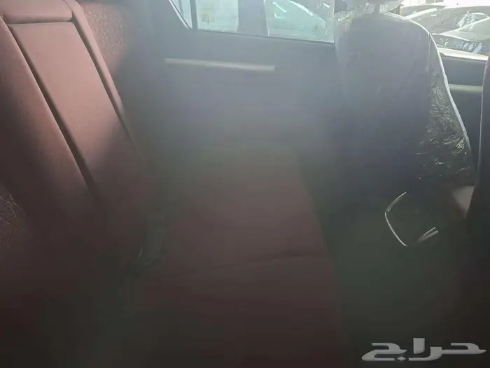 تويوتا هايلكس S-GLX دبل قير عادي 2025 5