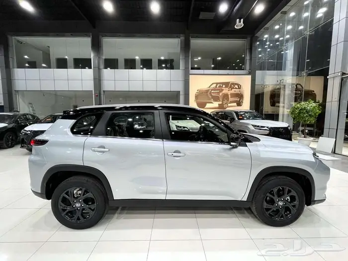 تويوتا أوربان كروزر ( GLX ) موديل 2026 أقل الأسعار 5