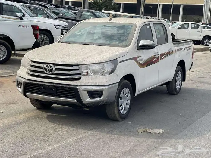 تويوتا هايلوكس غمارتين بريمي توماتيك كاش وبنك 2025 0