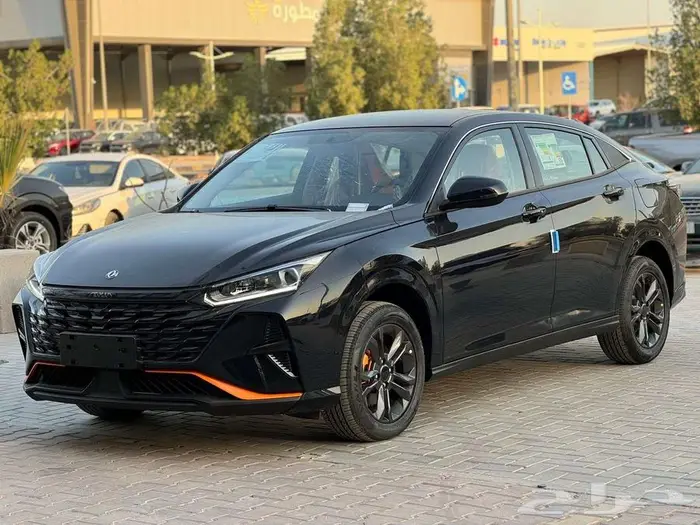 دونج فينج شاين E1 موديل 2026- اسود 2