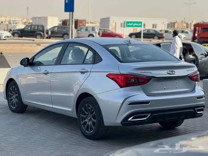 شيرى اريزو 5 استاندر 3