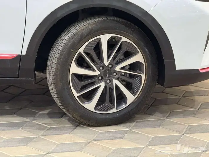 دونج فينج AX7 فل كامل 2023   قوة  راحة  قيمة استثنائية 25