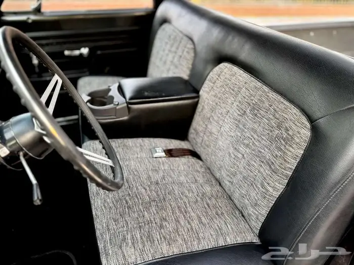 شيفروليه سلفرادو C10 350 كلاسيك مجدد موديل 1972 18