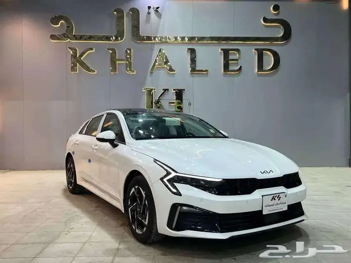 كيا K5 ستاندر مطور بانورما 2025 0