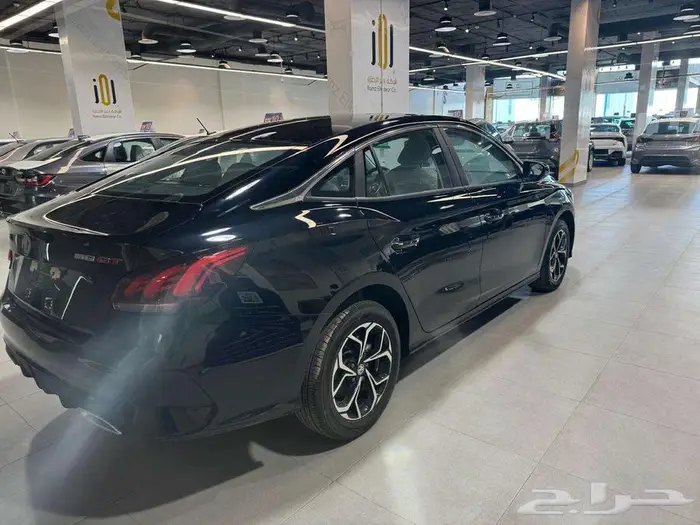 ام جي 2024 GT استندر 5