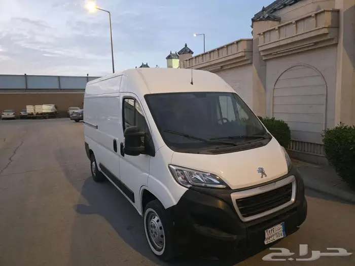 باص بيجو بوكسر 1