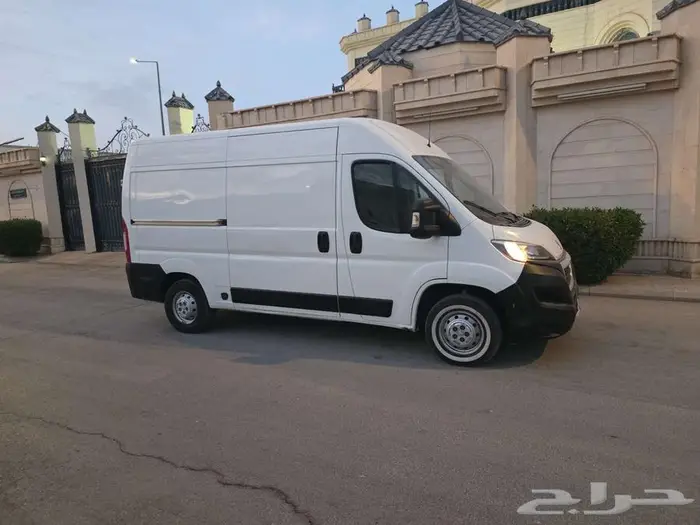 باص بيجو بوكسر 7