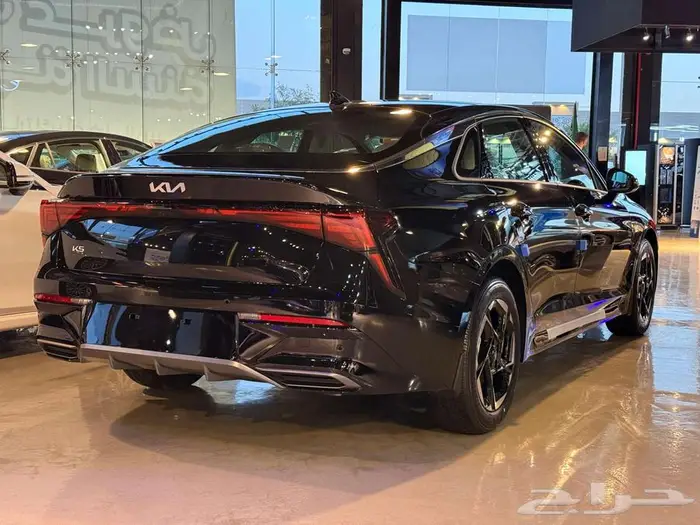 كيا k5 نص فل بسعر خيالي بمناسبة عروض نهاية العام 8