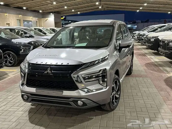 عرض خااص ميتسوبيشي اكسباندر HL موديل 2025 جميع الالوان 3