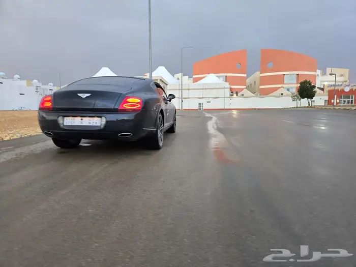 بنتلي جي تي 2004 نظيف 10