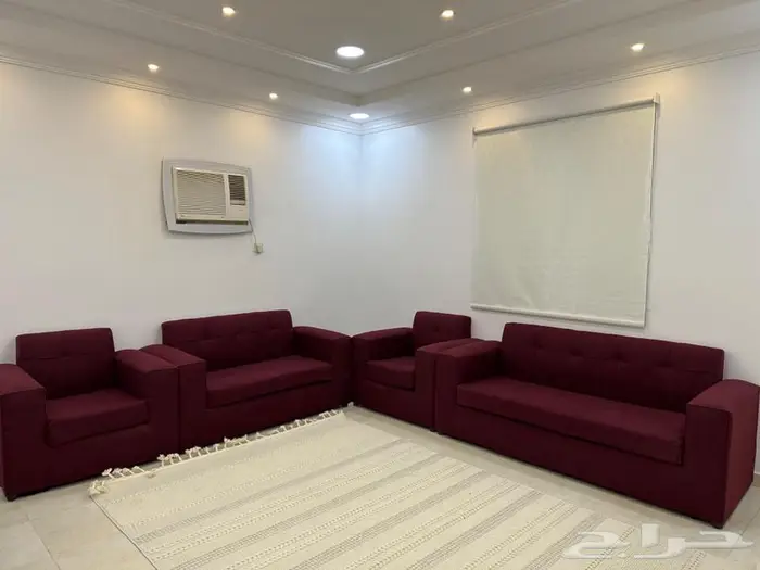 كنب استخدام قليل للبيع 0