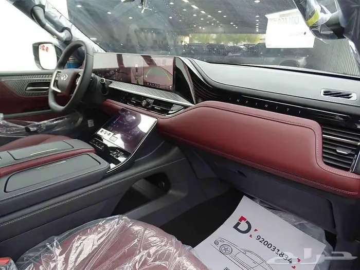 انفينتي QX80 اوتو جراف 2025 37
