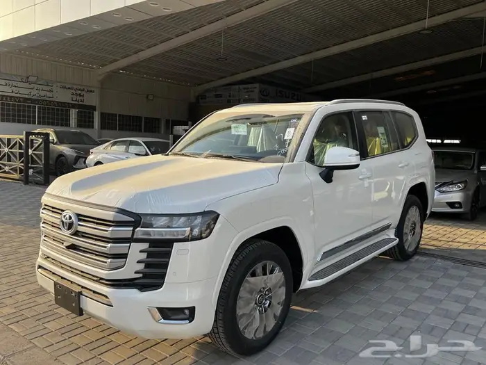 تويوتا - لاند كروزر -GXR-L3- 2026-بنزين 0