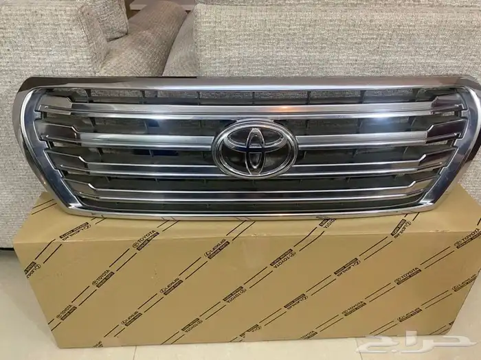 للبيع قطعات لاندكروزر 1