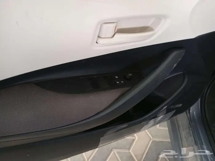 تويوتا كورولا مطور فتحه بنزين 2025 14