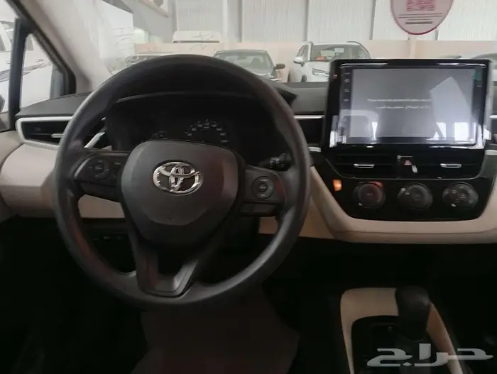 تويوتا كورولا مطور فتحه بنزين 2025 8