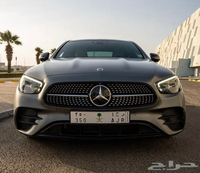 لعشاق التميز مرسيدس 2022 E350 مع لوحتها المميزه 2
