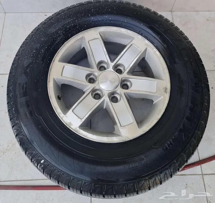 طقم جنوط بالكفرات جمس سييرا gmc sierra 0