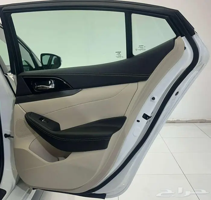 نيسان مكسيما 2020 SV 28