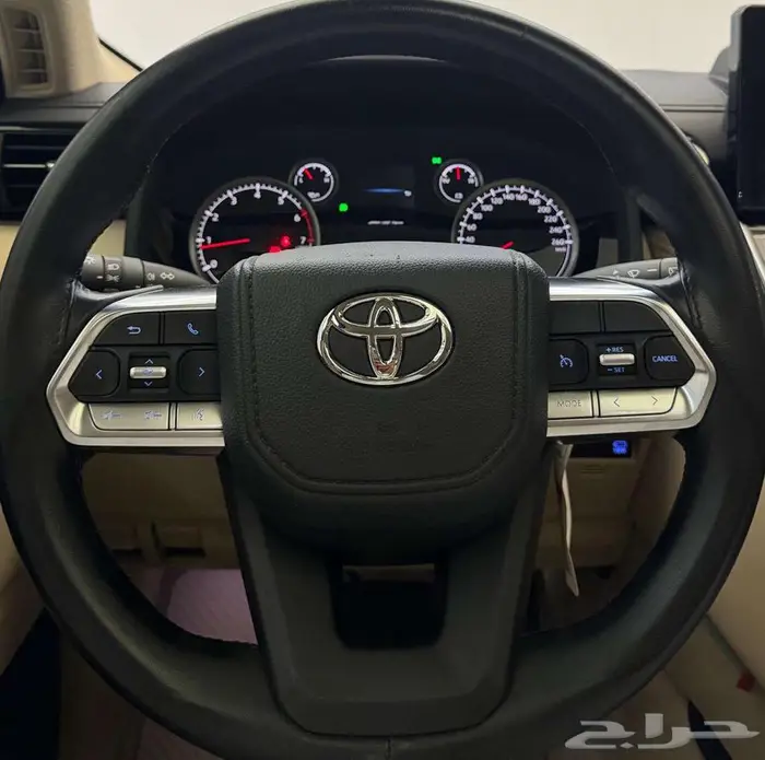 تويوتا لاند كروزر2024 GX-R 11