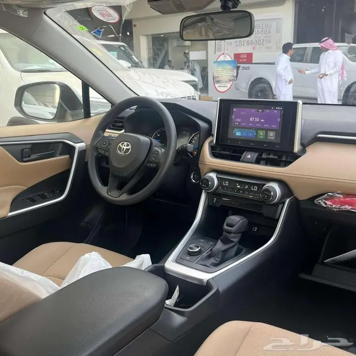 تويوتا راف فور هايبرد XLE نص فل موديل 2025 4