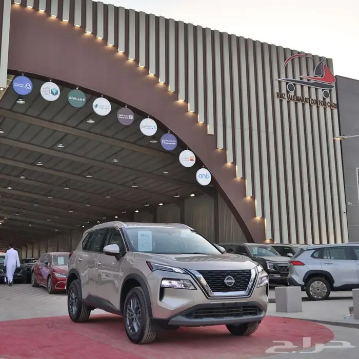 نيسان اكس تريل 5 ركاب استندر 2025 7