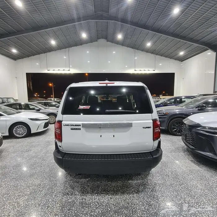 تويوتا برادو TXL1 بنزين 2025 السعر 189750 3