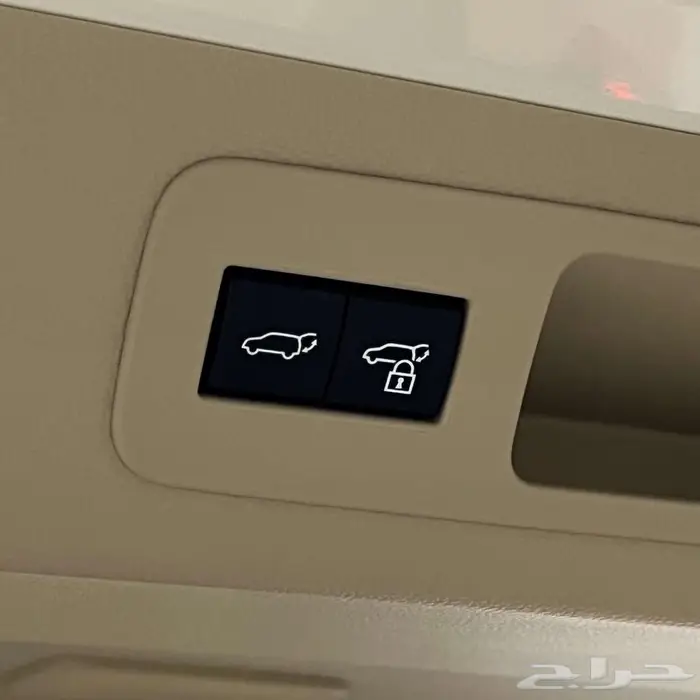 لاندكروزر GXR-S خليجي الساير دبل بنزين تماتيك 2026 12