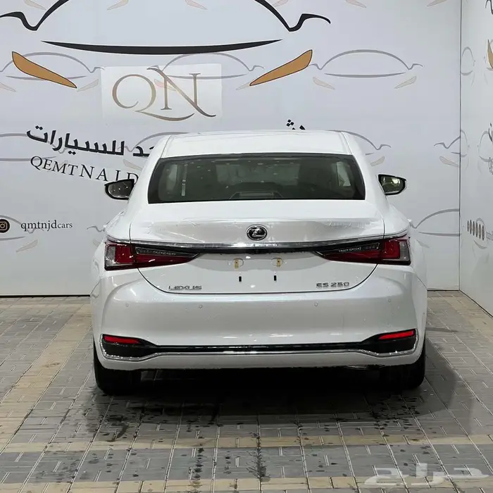 لكزس ES250 AA بنزين تماتيك سعودي 2025 عرض خاص 3
