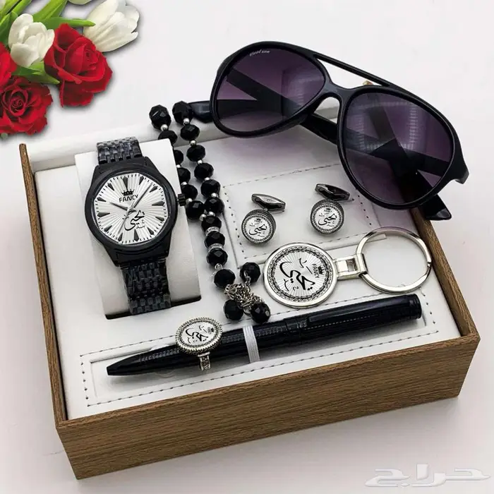 ساعتك باسمك صم م ساعتك الخاصة مع اسمك على الوجه أو الحزام 1