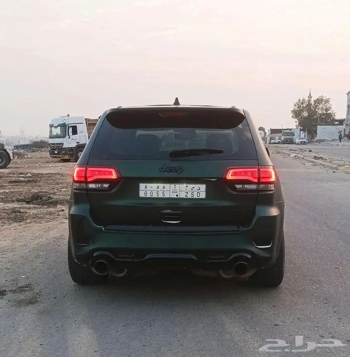 جيب جراند شيروكي SRT 2015 للبيع 12