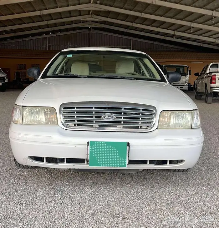 فورد فكتوريا 2011 0