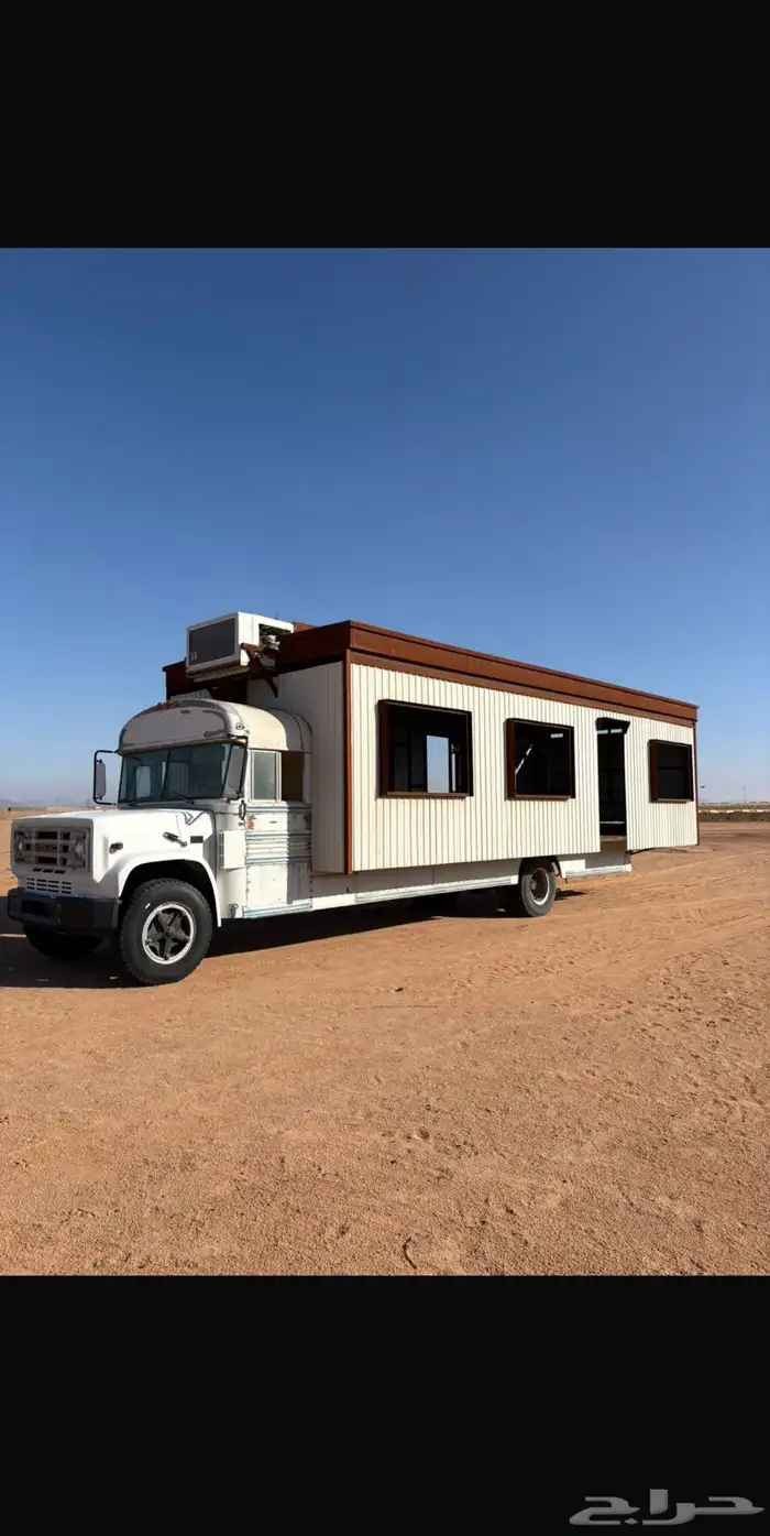 باص كرفان عرض 3ونص وطول 9 نضيف 2