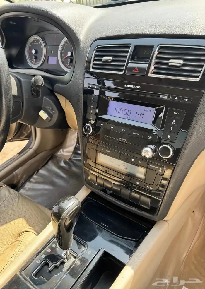 سيارة جلي 19